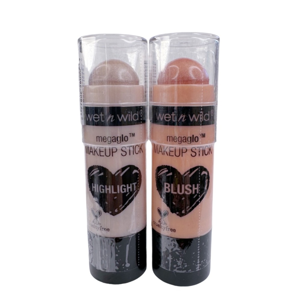 Wet n Wild Megaglo Stick Highlight When The Nude Strikes & Blush in Peach Bums